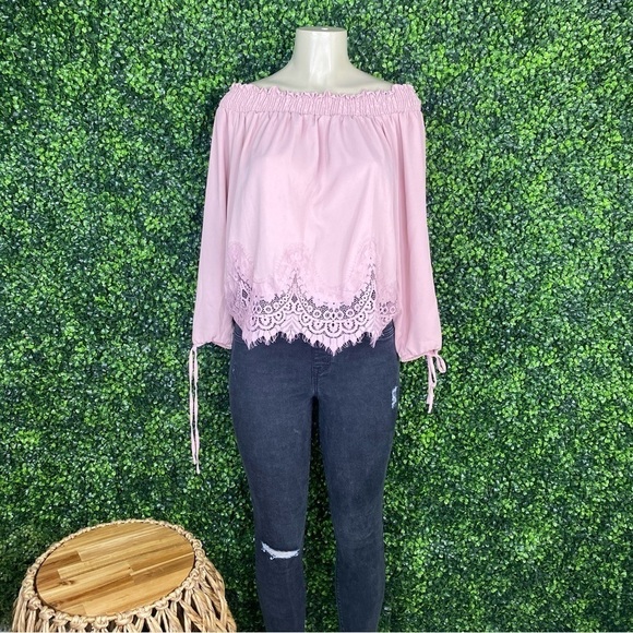 Mauve pink lace trim off shoulder top - Picture 6 of 13